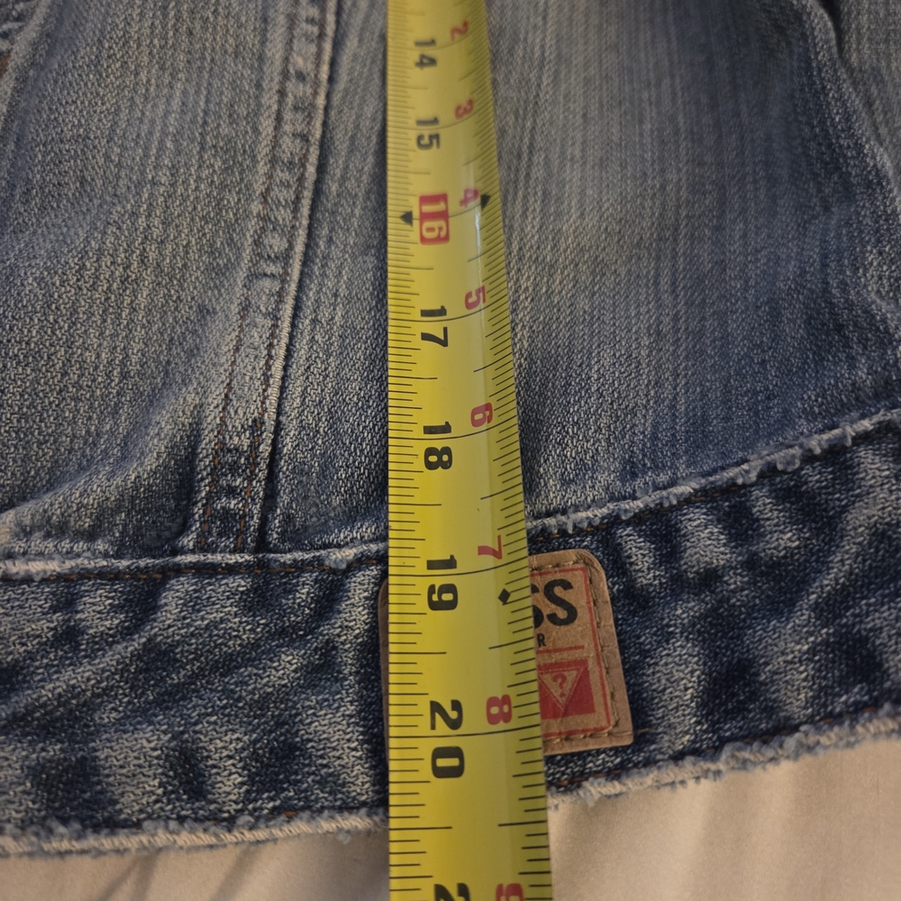 Guess Light Ripped Blue Denim Jacket In Excellent Condition! - Picture 10 of 11